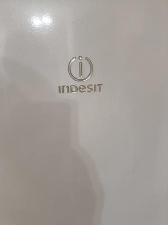 Холодильник Индезит