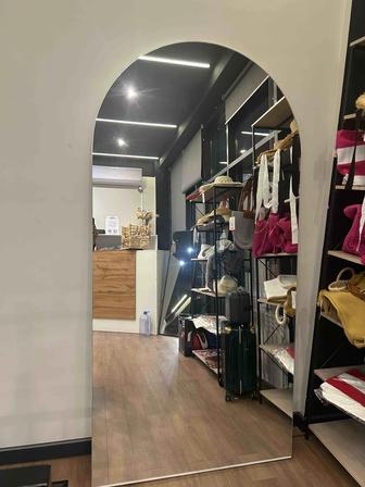 Зеркало напольное