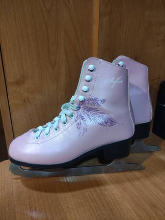 Продам фигурные коньки