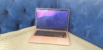 Apple MacBook Air 13