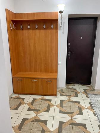 Продам большую прихожую