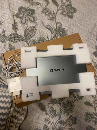 Продам ноутбук новый