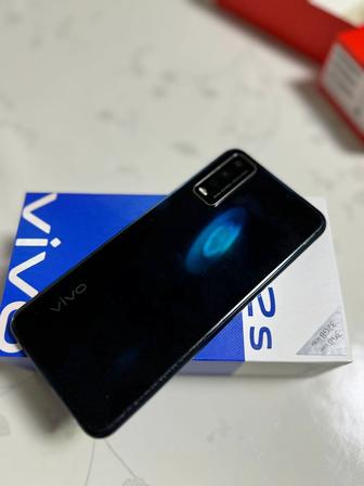 Продам смартфон VIVO Y12S и Huawei GT3