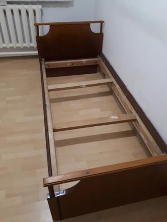 Кровати 2 штуки