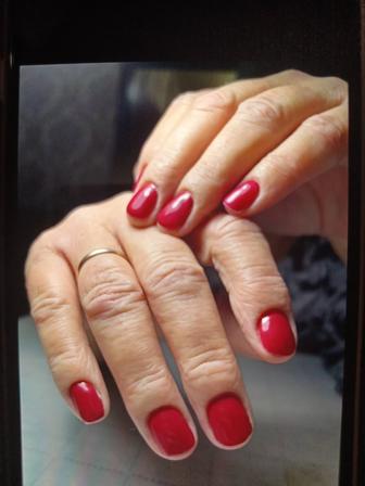 Услуги маникюра