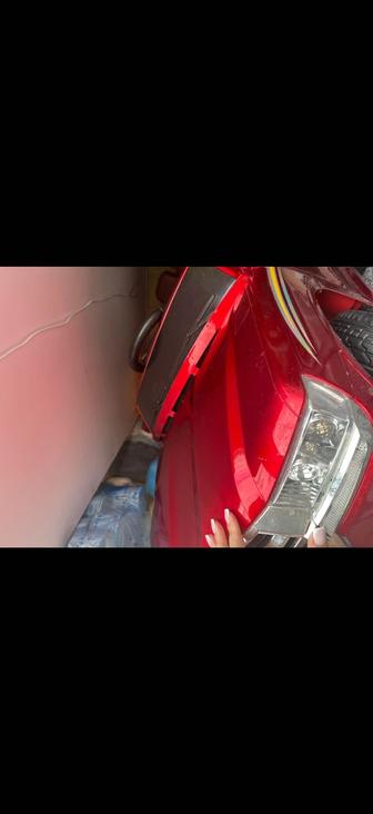 Продам машину электрическую детскую