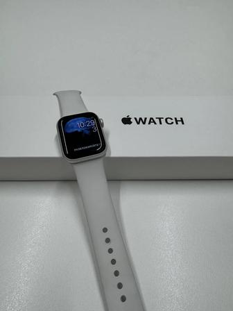 Apple watch se 2 40mm white