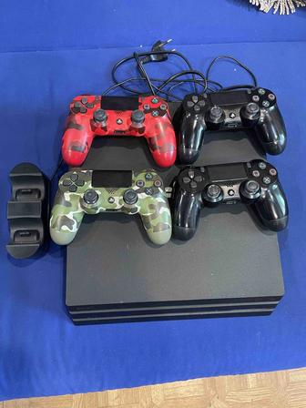 Продам PS4 PRO
