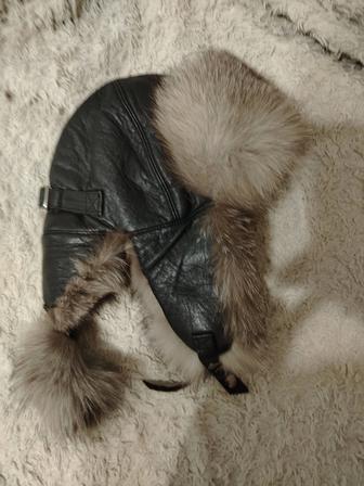 Отдам шапки