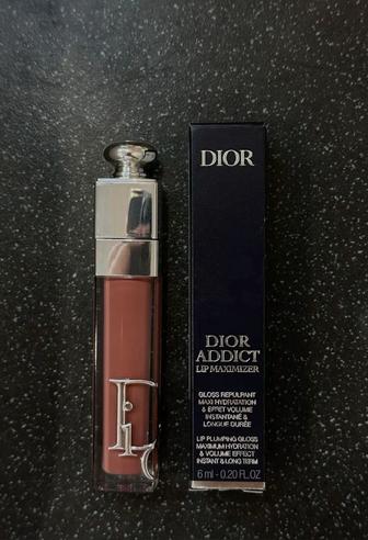 Блеск-плампер Диор для губ в оригинале