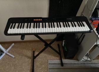 Casio CT-S100 (61 клавиша), со стойкой и адаптером