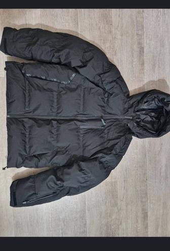 Куртка горнолыжная