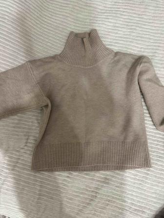 Свитер
