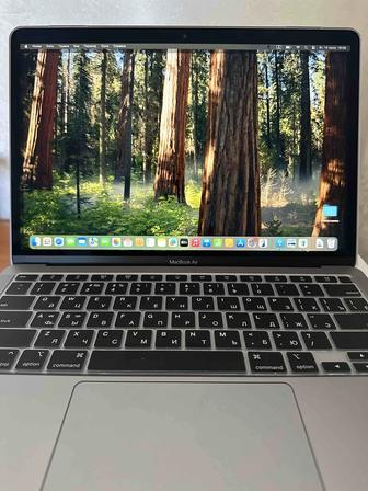 MacBook Air 13.3 8/256 gb в идеальном состоянии