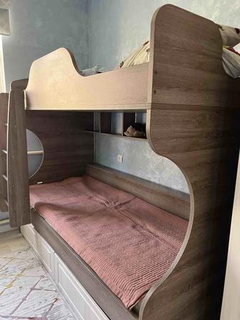 Продам кровать