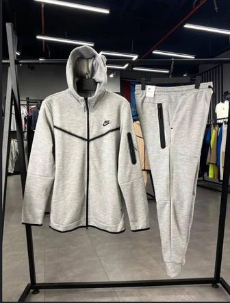 Nike tech fleece костюм