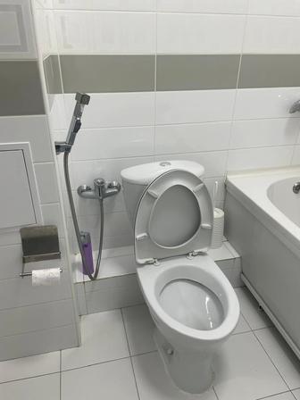Продам ванную и унитаз