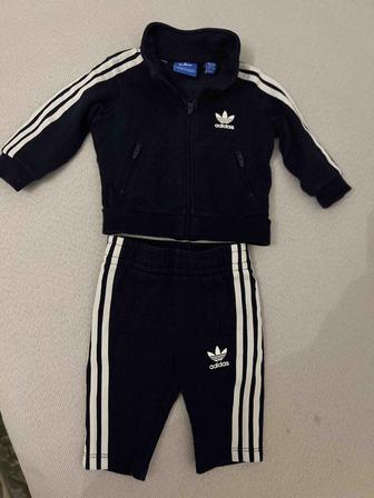 Костюм Adidas