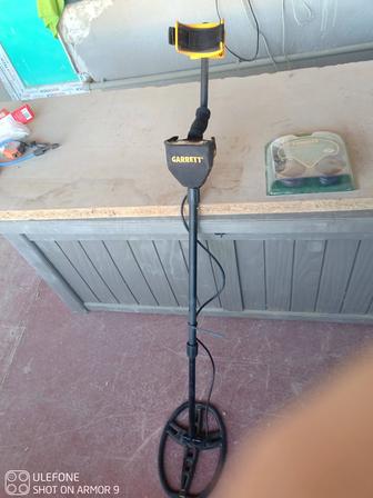 Продам металлоискатель