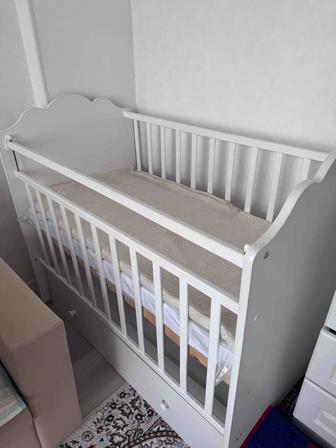 Продам манежку в хорошем качестве