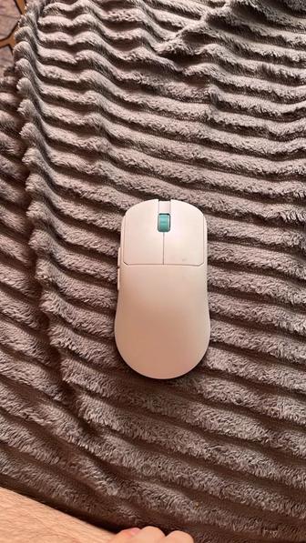 Беспроводная игровая мышь