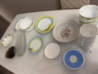 Продам посуду тарелки, салатницы, чашки