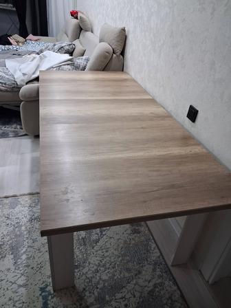 Продам стол в отличном состоянии