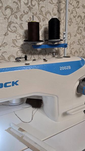 Швейная машинка Jack 2002B