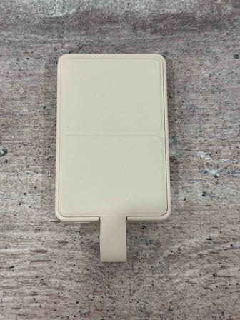 Продам Внешний аккумулятор Xiaomi 6000 mAh