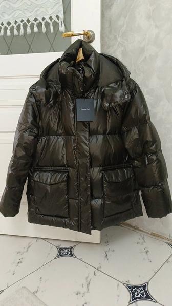 Продам зимнюю куртку