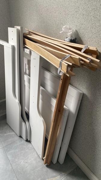 Продам подростковую кровать IKEA