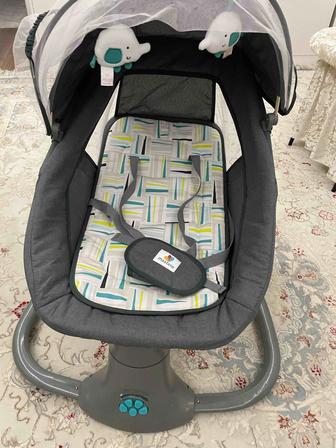 Продам шезлонг качели