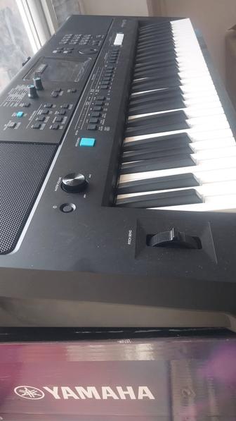 Синтезатор YAMAHA PSR E 473