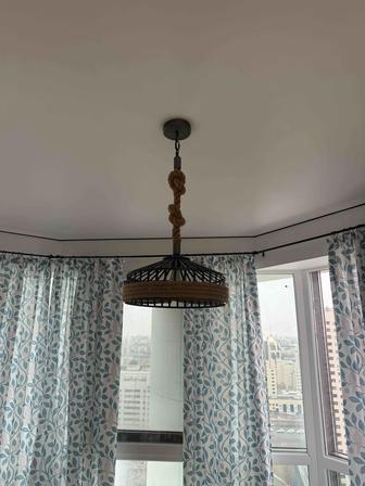 Продам люстру