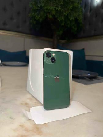 Продам айфон 13