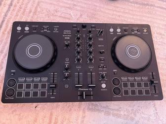 Pioneer DDJ FLX4