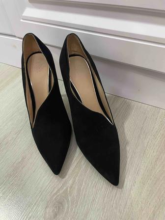 Продам туфли