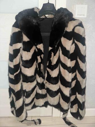 Продаю норковую шубу