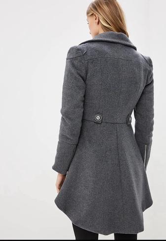 Пальто серое из драпа