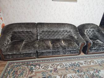 Отдам диван даром