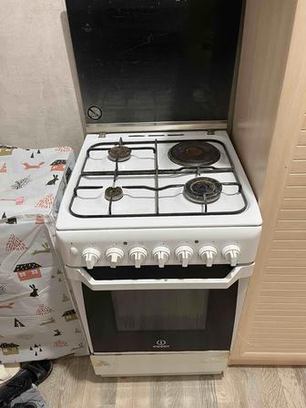 Газ плита indesit