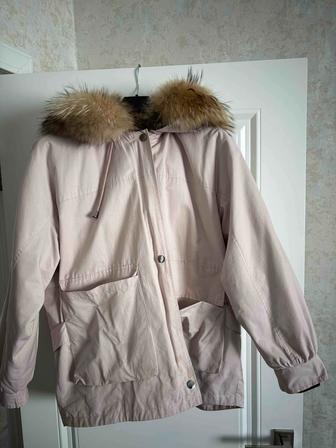 Продам парку б/у, размер 46-50