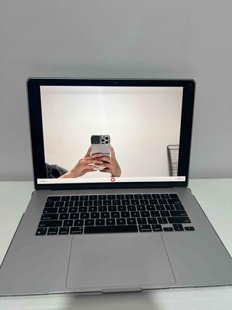 Срочнооо продам!!! MacBook Air 15 M2