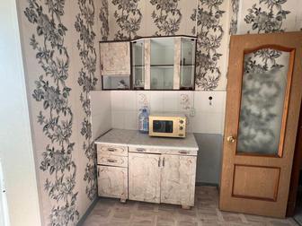 Кухонный гарнитур и бытовая техника