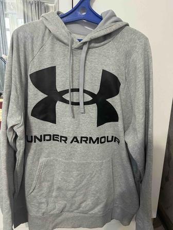 Продам худи фирмы Under Armour оригинал