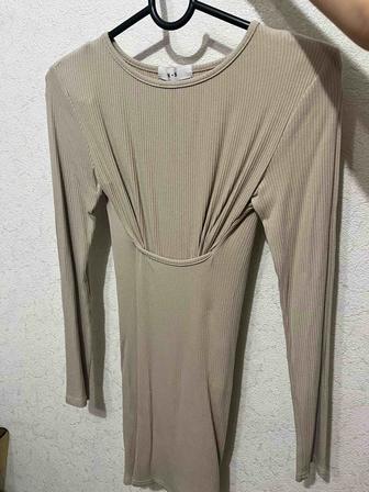 продам платье женское