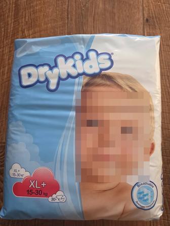 Подгузники Drykids 15-30kg