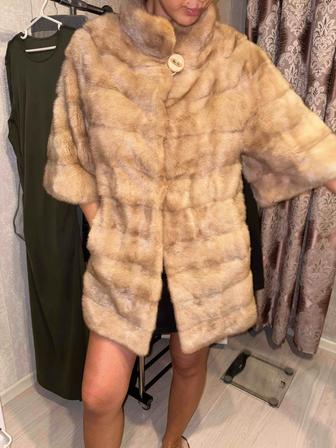 Продам норковую шубу