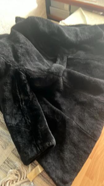 Продам полушубок из цигейки мужской размер 44