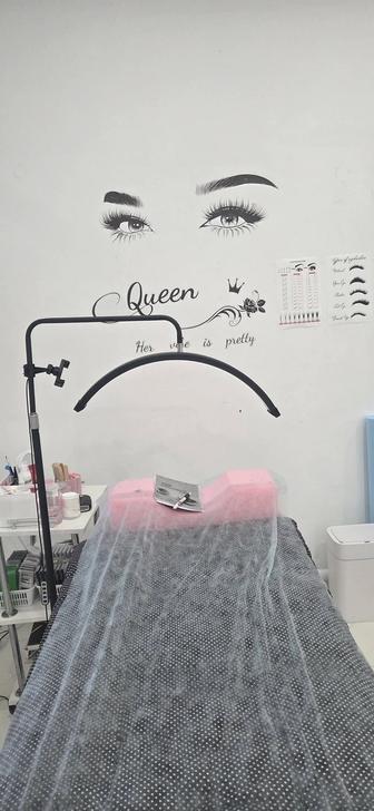 Подчеркнем ваш взгляд,индивидуальный подход. Наращивание ресниц